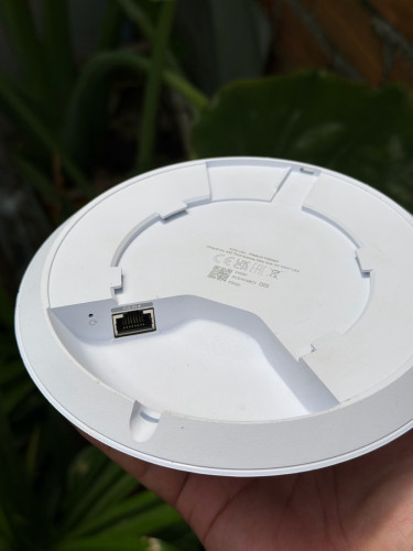 Unifi U6+ for sell ធានាជូន១ខែ