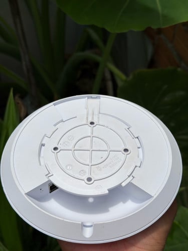 Unifi U6+ for sell ធានាជូន១ខែ