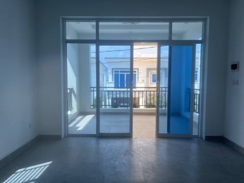 Villa for sale Borey Modern01 Sangkat Snor Kombuol