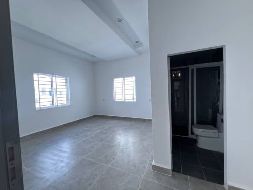 Villa for sale Borey Modern01 Sangkat Snor Kombuol