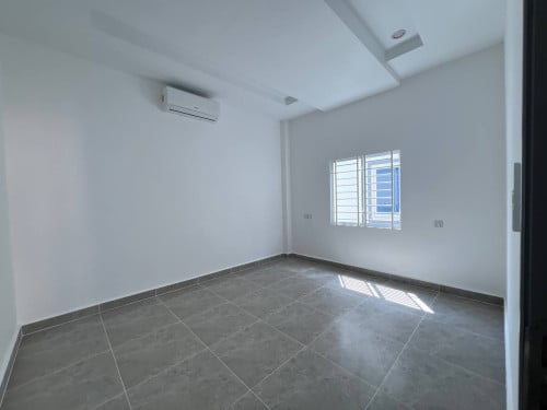 Villa for sale Borey Modern01 Sangkat Snor Kombuol