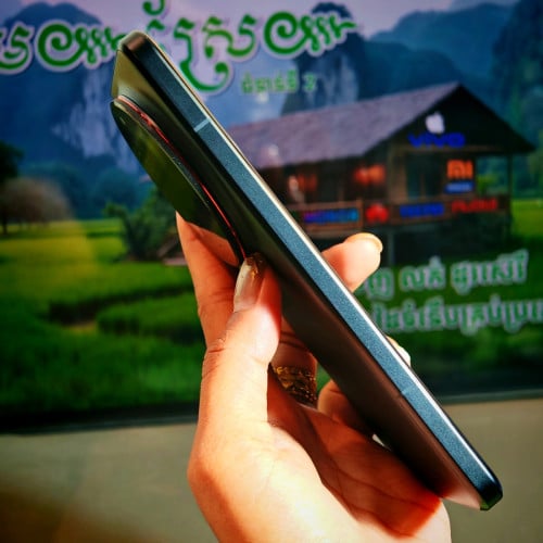 Xiaomi 15 Ultra Global ស្អាត 99% (វ៉ៃដូរបាន)មានធានាច្បាស់លាស់ត្រឹមត្រូវ