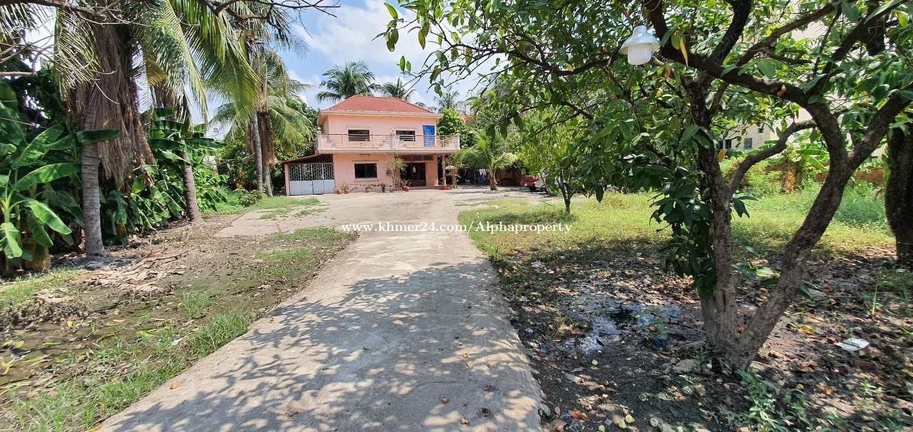 ដីលក់បន្ទាន់ តម្លៃក្រោមទីផ្សារខ្លាំង ខណ្ឌមានជ័យ ចំងាយប្រហែល ៧០០មែត្រពីផ្សារស្ទឹងមានជ័យ