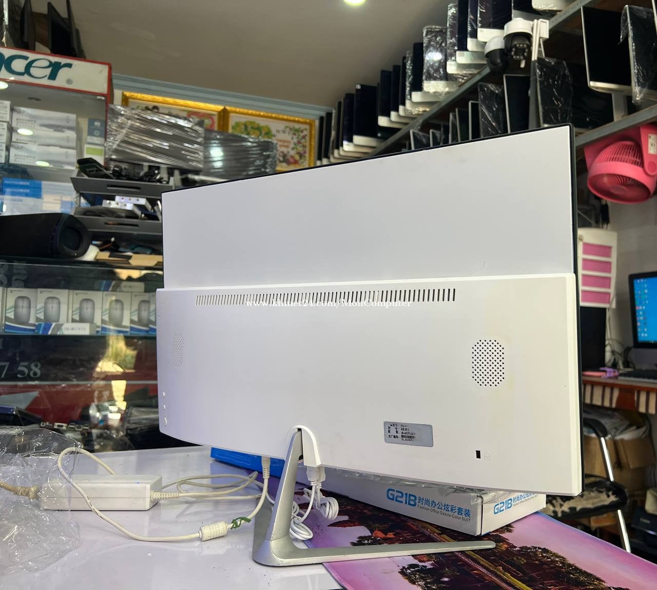 All in one PC Screen 24inch 👉🏻💵1ឈុត 75$ price $75.00 in Tuek L'ak Bei ...