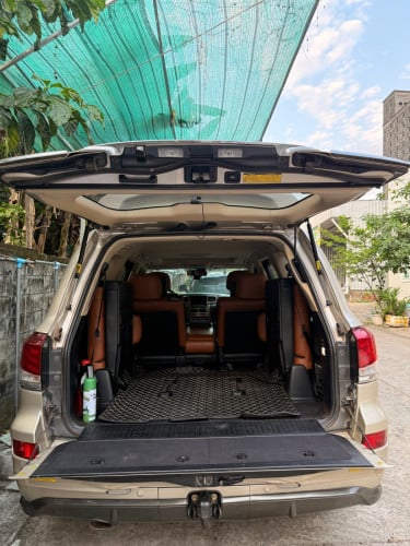 093226792 Lexus Lx570 2014 Sport Full Option ធានាឡាន មិនមាន បុកប៉ះ