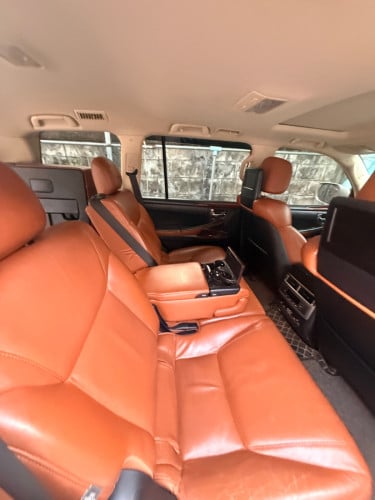 093226792 Lexus Lx570 2014 Sport Full Option ធានាឡាន មិនមាន បុកប៉ះ