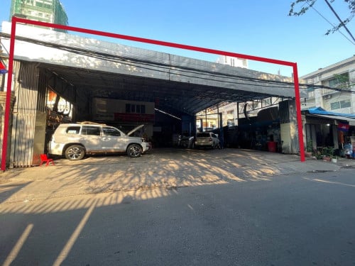 ឃ្លាំងជួល បឹងត្របែក