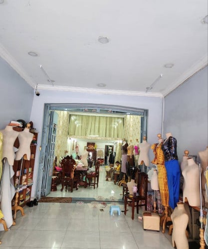 ផ្ទះលក់នៅផ្សារដើមគរលក់ប្រញាប់ខ្លាំង