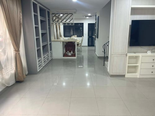 ផ្ទះលក់ បើជួតម្លៃ1900$មានសម្ភារៈប្រើប្រាស់ស្រាប់ បញ្ចាក់យកអ្នកជួលផ្ទាល់ Telegram 0964060358