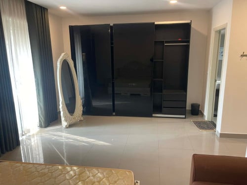 ផ្ទះលក់ បើជួតម្លៃ1900$មានសម្ភារៈប្រើប្រាស់ស្រាប់ បញ្ចាក់យកអ្នកជួលផ្ទាល់ Telegram 0964060358