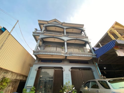 ផ្ទះលក់ 8.5m x25m