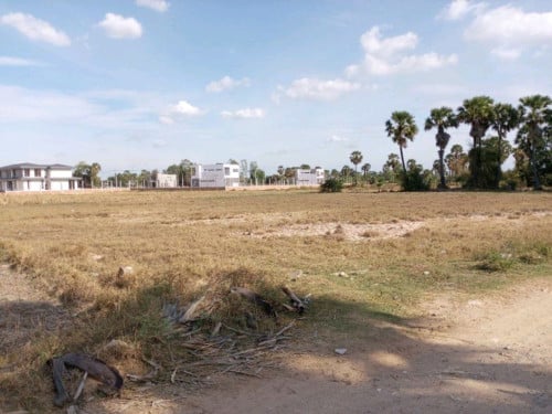 តម្លៃពិសេសត្រឹមតែ $870,000 តែប៉ុណ្ណោះ