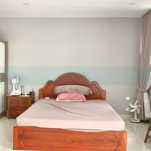 វីឡាភ្លោះ B សម្រាប់ជួល l Twin B Villa For Rent