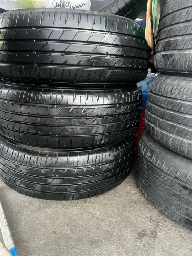 សំបកកង់ camary 215/65/16