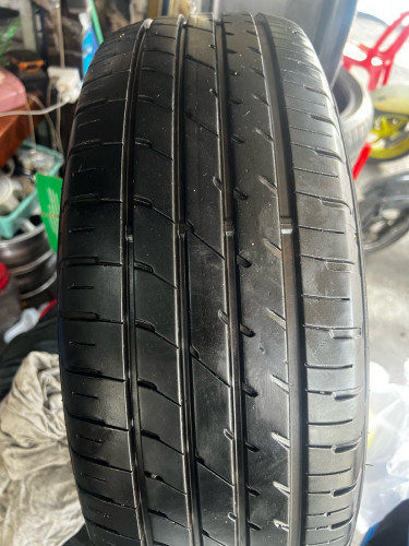 សំបកកង់ camary 215/65/16