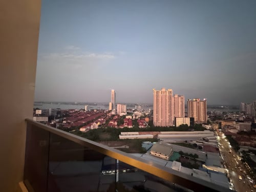 𝐅𝐨𝐫 𝐑𝐞𝐧𝐭: Duplex 2-Bedroom Apartment – Chroy Changvar