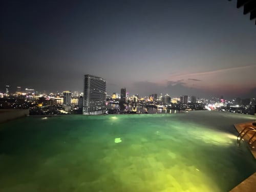𝐅𝐨𝐫 𝐑𝐞𝐧𝐭: Duplex 2-Bedroom Apartment – Chroy Changvar