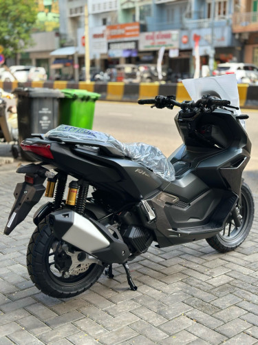 វៃដូរបង់រំលស់HONDA ADV ឆ្នាំ2026 160cc ថ្មីកេសក្រុមហ៊ុន100%