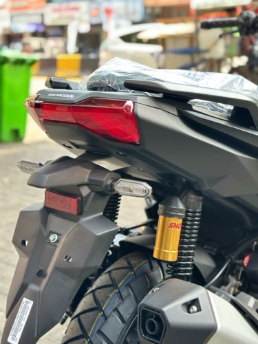 វៃដូរបង់រំលស់HONDA ADV ឆ្នាំ2026 160cc ថ្មីកេសក្រុមហ៊ុន100%