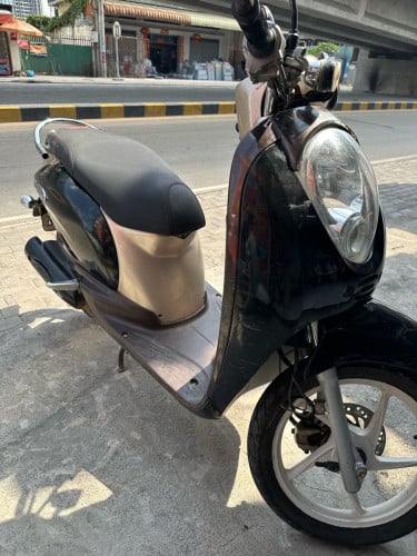 លក់Honda scoopy