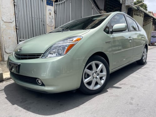 តម្លៃ​ចចារ​  Pruis 07 Touring  ហ្វូលអុបសិន  ពណ៌​ទឹកសណ្តែក(ហ្គិច)​ ​ សន្លឹក​ពន្ធ​ថ្មី​