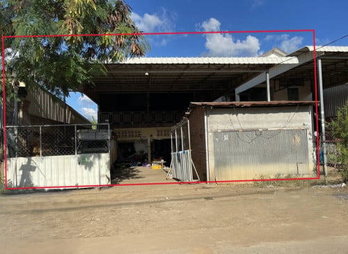 ๐ฆHouse Available for Urgent Sale at a Special Price (Negotiable).