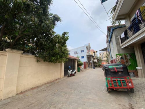 ๐ฆLand Available for Urgent Sale at a Special Price (Negotiable).