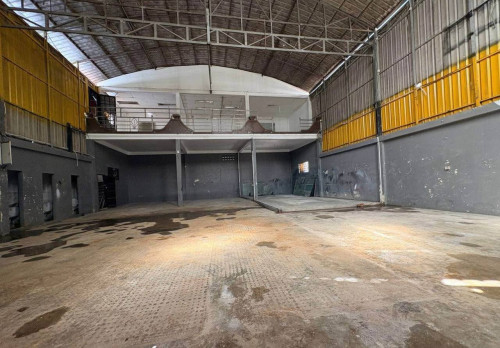 💥ឃ្លាំងសម្រាប់ជួល ទួលគោក/ Warehouse for rent Toulkork