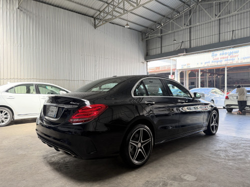 2015 Mercedes-Benz C300 AMG Line​ មានភ្លើង3ពណ៌ កៅអីក្តៅត្រជាក់