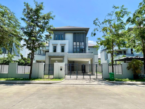6 Bedrooms Queen Villa for RENT in Borey Chip Mong 60M near New Airport