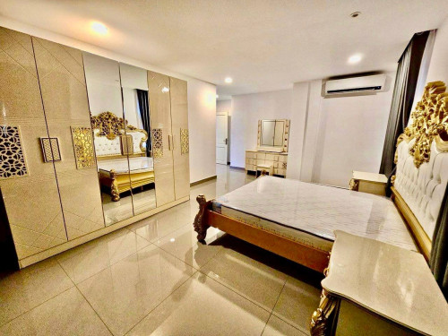 6 Bedrooms Queen Villa for RENT in Borey Chip Mong 60M near New Airport