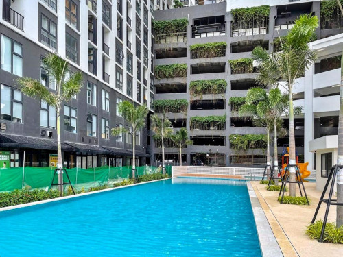 almost 50% below market price | 2 Bedrooms Loft Apartment for Sale