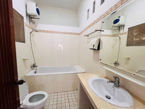 BKK1 House for Rent 金边BKK1整栋出租