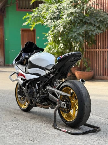 BMW S1000RR