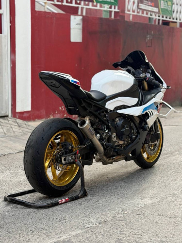 BMW S1000RR