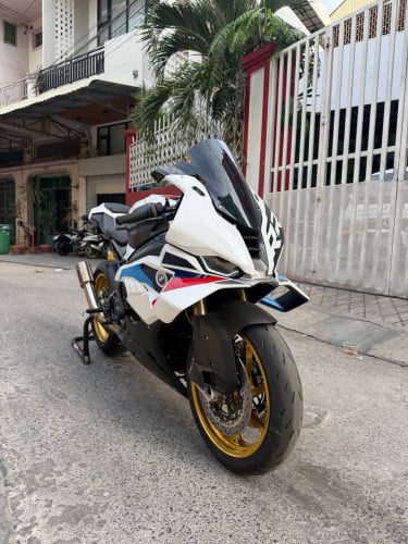 BMW S1000RR