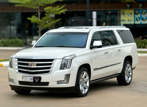 ESCALADE CADILLAC 2015 Full Option