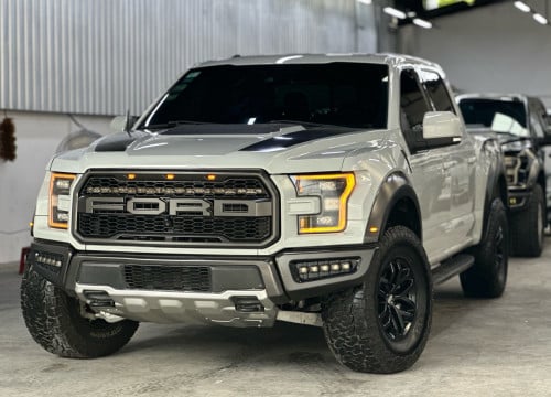 Ford F-150 Raptor 2017 Performance