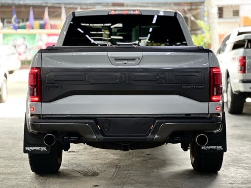 Ford F-150 Raptor 2017 Performance