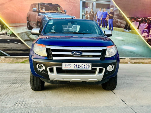 Ford Ranger XLT 3.2 កាប់ពីតាស់ ឡានក្រុមហ៊ុន