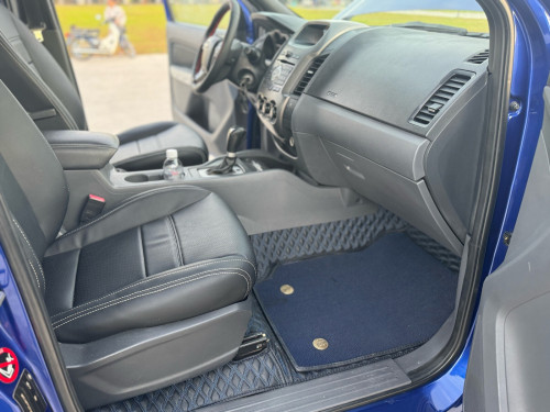 Ford Ranger XLT 3.2 កាប់ពីតាស់ ឡានក្រុមហ៊ុន