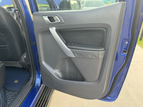 Ford Ranger XLT 3.2 កាប់ពីតាស់ ឡានក្រុមហ៊ុន