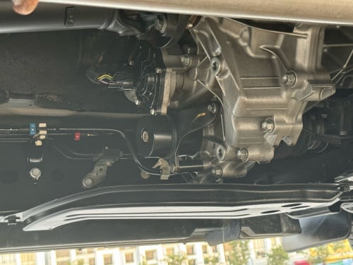 Ford Ranger XLT 3.2 កាប់ពីតាស់ ឡានក្រុមហ៊ុន