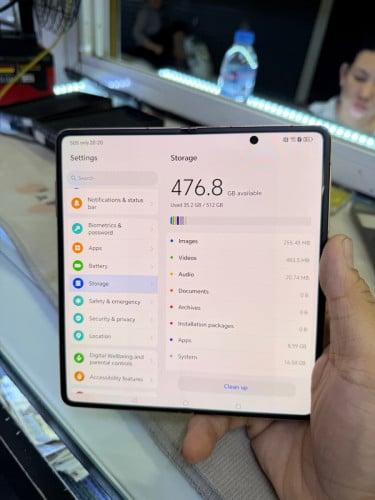 Honor magic V3 ក្រុមហ៊ុន sim2