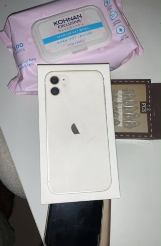 iphone 11 64G LLA
