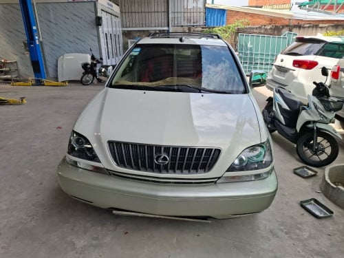 LEXUS RX300 2000 P1