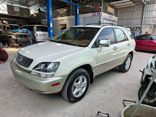 LEXUS RX300 2000 P1