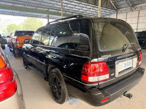 Lx470 2001