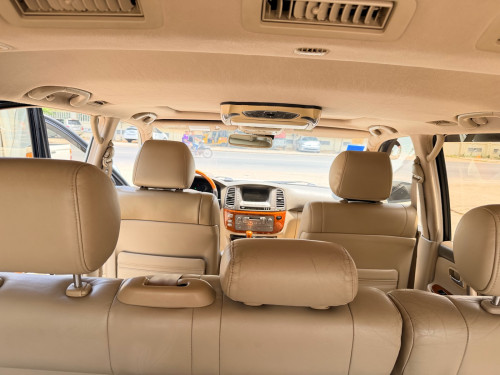 Lx470 2003 full option មានចាប់សត្វ