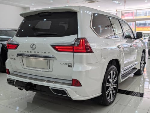 Lx570 Super sport 2019 Gasoline